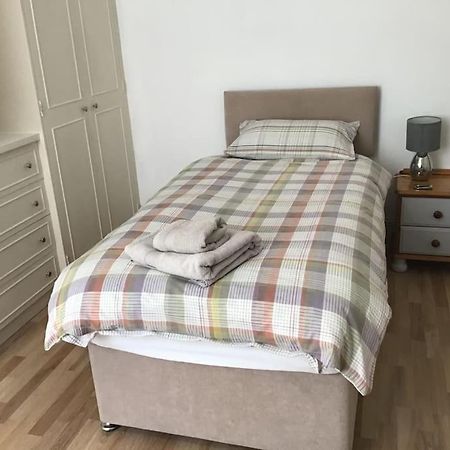 Spacious 2 Bedroom Flat In Heart Of Ballater Luaran gambar